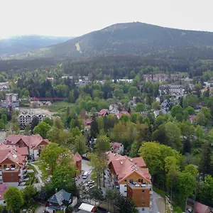 Krysztal Gorski - Stone Hill Apartament