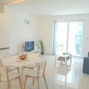 Ferries Apartament