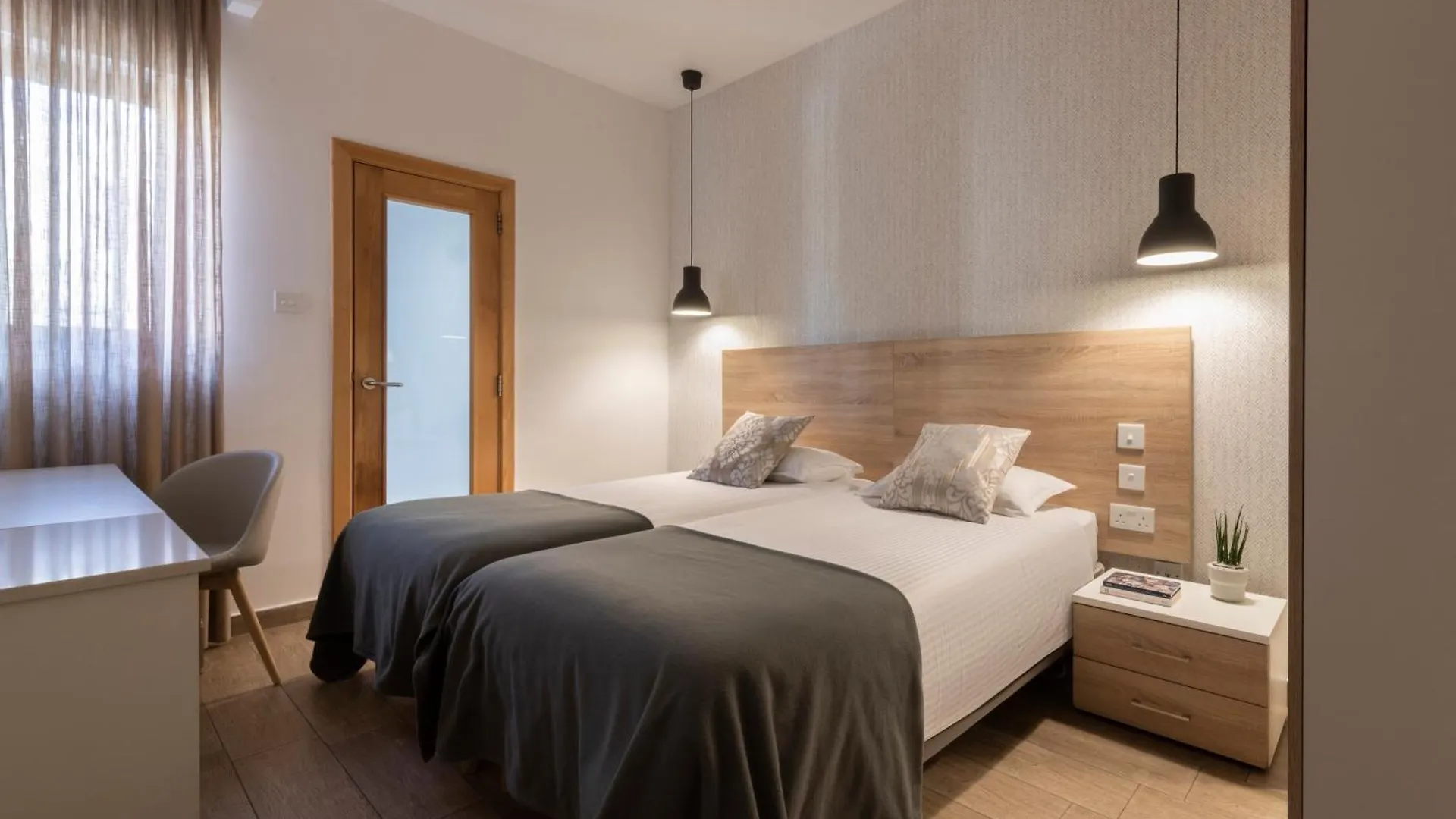 Plaza Regency Hotels Sliema